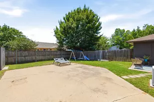 2420 Oakmont Dr, Bedford, TX 76022 - Photo 25