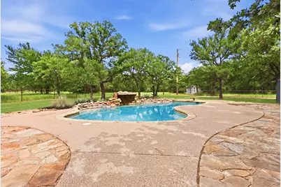 992 Fm 2210, Bridgeport, TX 76426 - Photo 31