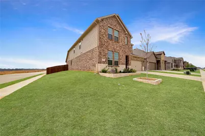 10332 Fall Brook Drive, Aubrey, TX 76227 - Photo 23