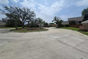 2117 Brook Mt Ct, Carrollton, TX 75006 - Photo 15