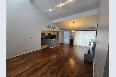 2117 Brook Mount Court, Carrollton, TX 75006 - Photo 9