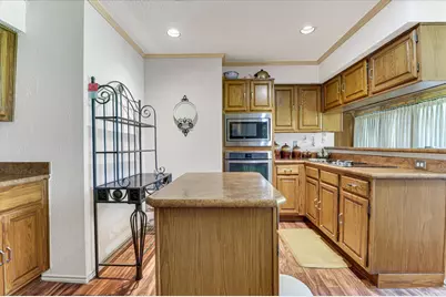 6706 Saddle Ridge Road, Arlington, TX 76016 - Photo 5