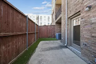 3003 Douglas Ave, Dallas, TX 75219 - Photo 17