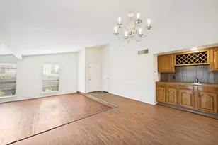 4708 Woodfield Dr, Arlington, TX 76016 - Photo 3