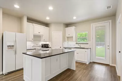 3525 N 24th Street, Waco, TX 76708 - Photo 1