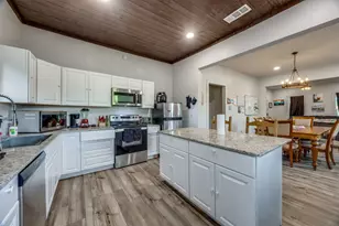 725 S Walnut St, Sherman, TX 75090 - Photo 3