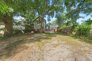 725 S Walnut St, Sherman, TX 75090 - Photo 13