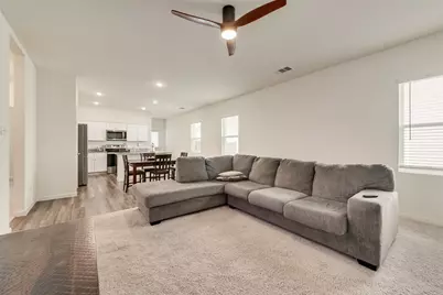 618 Colgate Circle, Princeton, TX 75407 - Photo 7