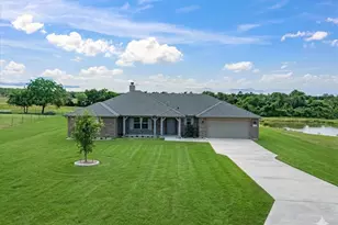 129 Springwood Ranch Loop, Springtown, TX 76082 - Photo 3
