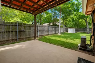 4303 Cypress Springs Ct, Arlington, TX 76001 - Photo 31