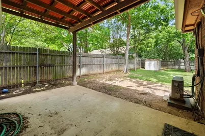 4303 Cypress Springs Court, Arlington, TX 76001 - Photo 31