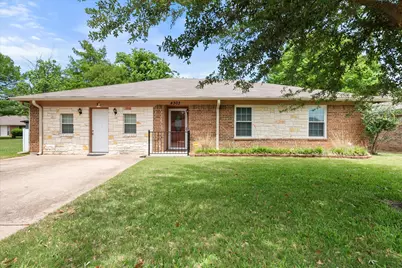 4303 Cypress Springs Court, Arlington, TX 76001 - Photo 35