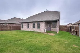 5225 Mountain View Dr, Krum, TX 76249 - Photo 13