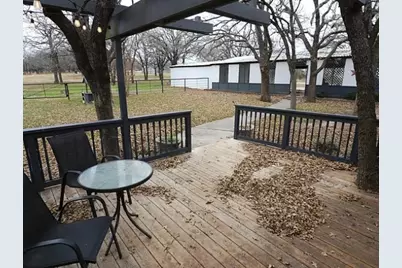 986 County Road 1785, Sunset, TX 76270 - Photo 15