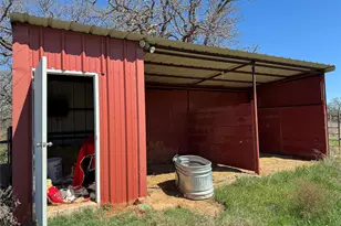 986 Co Rd 1785, Sunset, TX 76270 - Photo 19