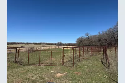 986 County Road 1785, Sunset, TX 76270 - Photo 21