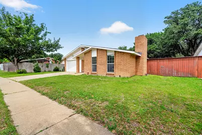 4036 Seven Gables Street, Fort Worth, TX 76133 - Photo 3
