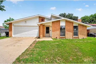 4036 Seven Gables Street, Fort Worth, TX 76133 - Photo 1