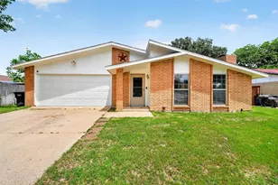 4036 7 Gables St, Fort Worth, TX 76133 - Photo 1