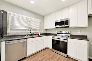 4036 7 Gables St, Fort Worth, TX 76133 - Photo 13