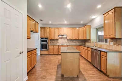2925 Shadow Oak Court, Flower Mound, TX 75028 - Photo 13
