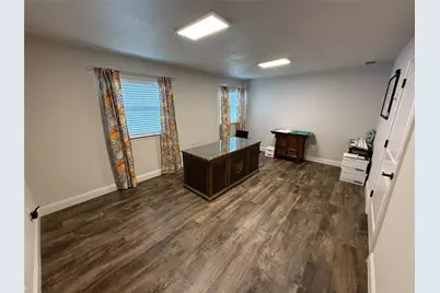 200 S Main Street #H, Rhome, TX 76078 - Photo 3