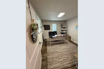 200 S Main Street #H, Rhome, TX 76078 - Photo 5