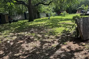 3300 Baylor St, Fort Worth, TX 76119 - Photo 3