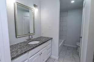 967 Madison Cir, Lewisville, TX 75067 - Photo 17