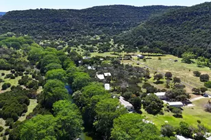 187 N Roy Chisum Rd, Leakey, TX 78873 - Photo 3