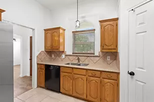123 Catawba Rd, Waxahachie, TX 75165 - Photo 13