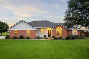 123 Catawba Rd, Waxahachie, TX 75165 - Photo 1
