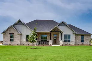 421 Paradise Ridge Dr, Waxahachie, TX 75167 - Photo 1