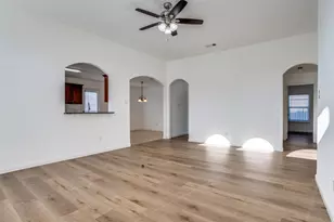 317 Meadow View Ln, Anna, TX 75409 - Photo 5