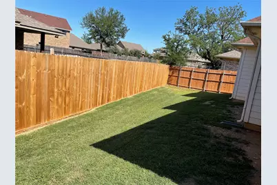 1414 Lauren Lane, Granbury, TX 76048 - Photo 9