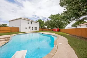 920 Kendall Dr, Arlington, TX 76001 - Photo 37