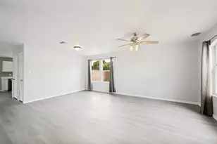 920 Kendall Dr, Arlington, TX 76001 - Photo 13