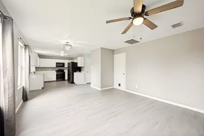 920 Kendall Drive, Arlington, TX 76001 - Photo 7