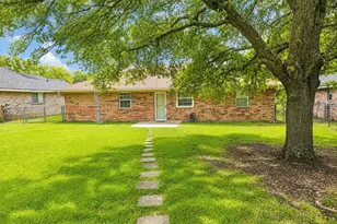 115 Trinity St, Hillsboro, TX 76645 - Photo 5