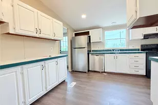 9721 Limestone Ct, Joshua, TX 76058 - Photo 13