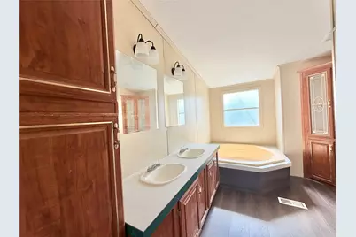 9721 Limestone Court, Joshua, TX 76058 - Photo 21