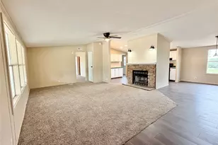 9721 Limestone Ct, Joshua, TX 76058 - Photo 9