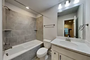 6830 Colonnade Dr, Irving, TX 75039 - Photo 13