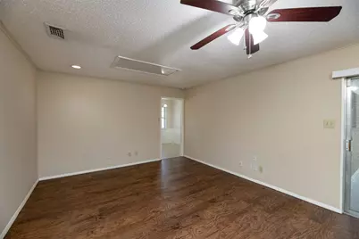 1605 Arrowhead, Pantego, TX 76013 - Photo 9