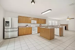 2208 Lookout Ln, Denton, TX 76207 - Photo 3