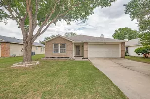 2208 Lookout Ln, Denton, TX 76207 - Photo 1