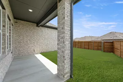 2000 Blossom Street, Mesquite, TX 75181 - Photo 25