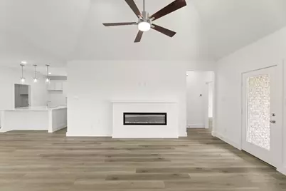 2000 Blossom Street, Mesquite, TX 75181 - Photo 13