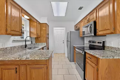1755 Kings Canyon Circle, Fort Worth, TX 76134 - Photo 5