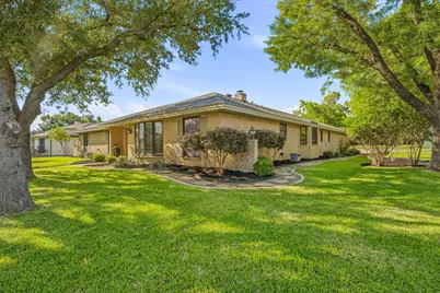 4433 Quail Hollow Road, Fort Worth, TX 76133 - Photo 3
